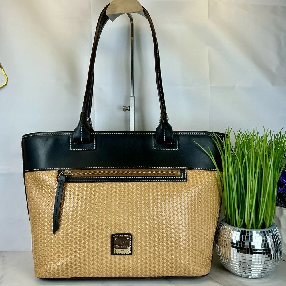 Dooney & Bourke Beacon Woven Janine‎ Black and Tan Tote Bag